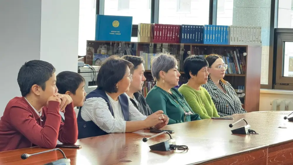 Творчество Такена Алимкулова обсудили в Национальной академической библиотеке РК (4)