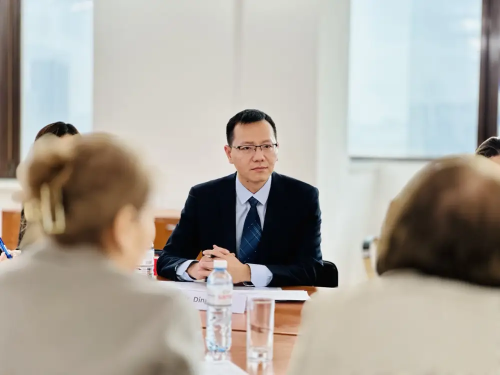 Казахстан и Китай укрепляют сотрудничество в сфере статистики по обследованию домохозяйств (3)