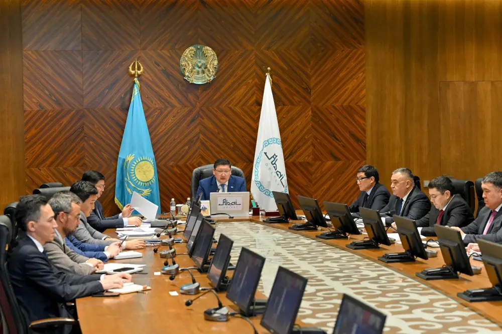 В области Абай обсуждены вопросы привлечения инвестиций (10)