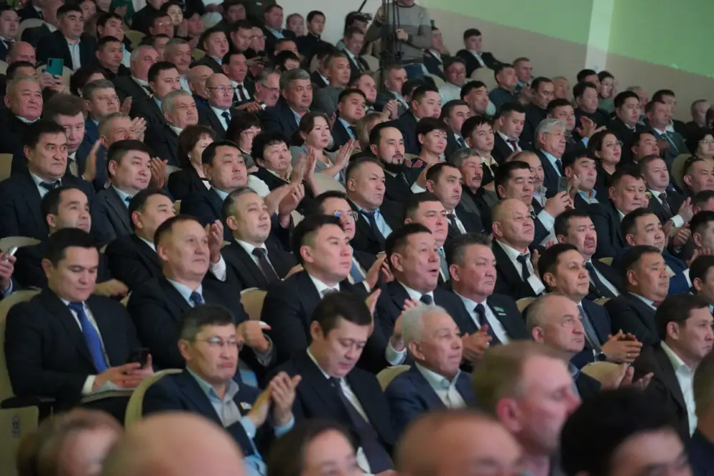 Рекордный урожай и громкое признание: в Акмолинской области наградили лучших аграриев (7)