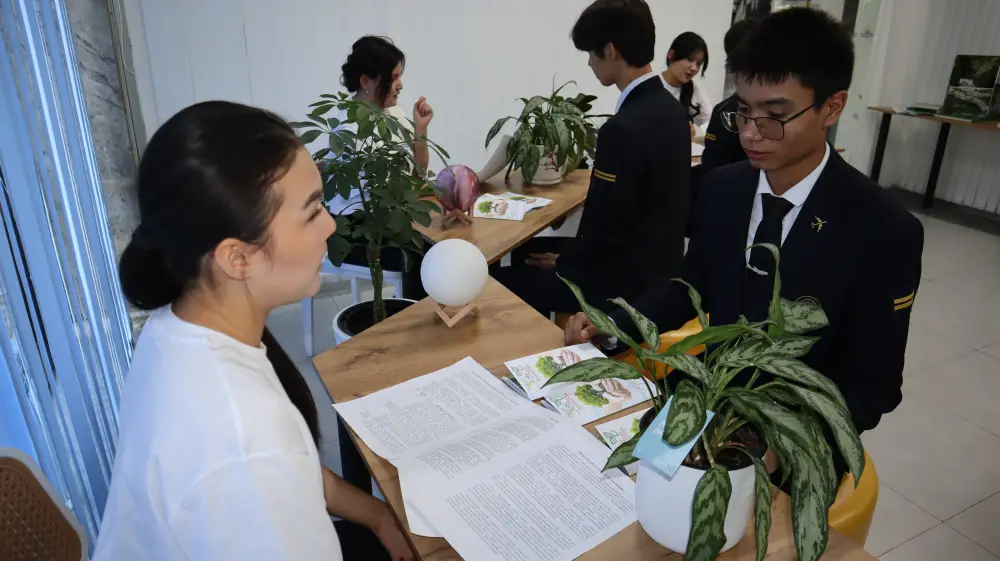 Таза Қазақстан: В Академии гражданской авиации открыт «Центр развития экологической культуры» (10)