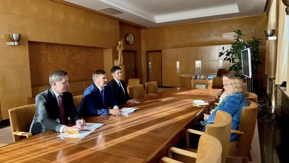 Начался рабочий визит делегации Кызылординской области в Швейцарию (6)