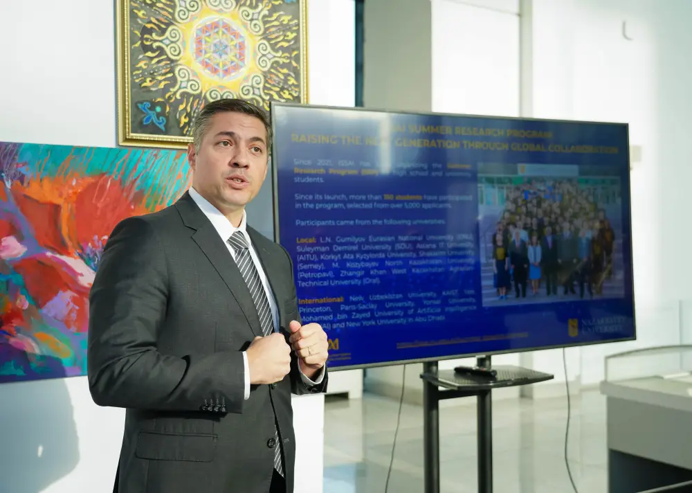 Президент Эстонии провел лекцию для студентов Nazarbayev University (3)