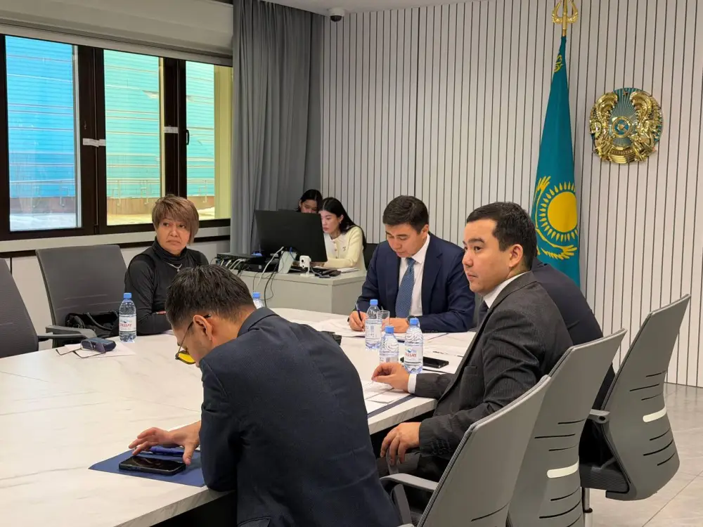 Вице-министр промышленности и строительства РК Куандык Кажкенов провёл приём граждан (3)