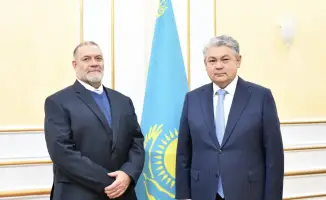 Министр иностранных дел Казахстана обсудил с «Kazzinc Holdings» проекты в горно-металлургическом секторе