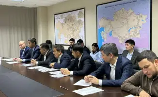 Обсуждение условий автолизинга для физических лиц в Министерстве промышленности и строительства РК