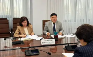 Министр просвещения Жулдыз Сулейменова и профсоюз обсуждают меры защиты прав педагогов, включая контакт-центр и педагога-омбудсмена