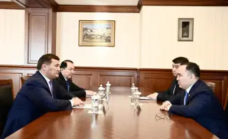 Аким Нурлыбек Налибаев и исполнительный секретарь партии «AMANAT» Даулет Карибек обсудили ключевые проекты региона