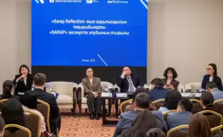 итоги заседания экспертного клуба Sarap о семейных ценностях и родительстве в Астане