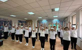 Выпускной по гимнастике 'Айкуне': пенсионеры Сарыаркинского района продемонстрировали успехи