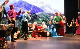 Спектакль в Астане подчеркивает культурное наследие Нургисы Тлендиева и его влияние на современный танец