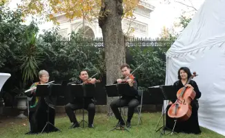 Культурный вечер в Париже: музыка казахстанских композиторов в честь 35-летия суверенитета Казахстана