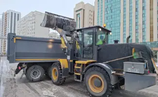Астана готовится к зиме: уборка снега началась