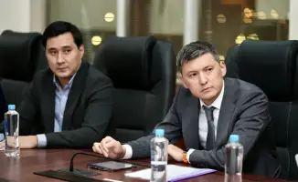 Обсуждение законопроекта о нефтегазохимической промышленности: шаг к развитию отрасли и социальным изменениям