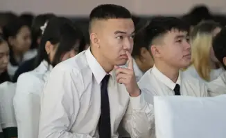 Экологическая лекция в Семее: формирование ответственности за сохранение лесов среди молодежи