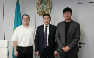 Министр туризма и спорта Ербол Мырзабосынов провёл приём граждан по вопросам киберспорта