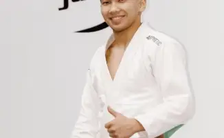 Серебряный подиум: Бекзат Казтаев вновь на высоте в джиу-джитсу