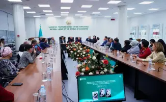 Литературный вечер в Алматы: объединение творческой интеллигенции вокруг наследия Аскара Сулейменова