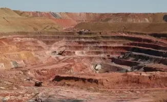 Иран увеличивает запасы золота на 98 тонн в рамках геологоразведки