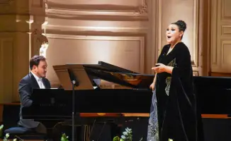 Майра Мұхамедқызы: Звуки Казахстана заполнили парижский небосвод в честь 30-летия творчества