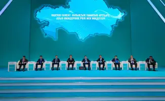 Обсуждение социального развития и поддержки фермеров на диалог-платформе сельских акимов в Астане