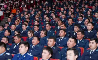 Форум молодых государственных служащих в Туркестане: обсуждение честности и патриотизма как основы справедливого общества