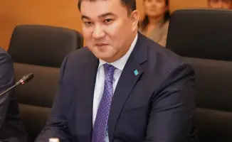 Инвестиционные возможности Туркестанской области: встреча акима с иностранными инвесторами на международном форуме