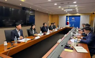 Ертаев обсудил трудовую миграцию в Сеуле