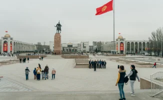 Кыргызстан возвращает 70% разграбленного государственного имущества: список грабителей обнародован