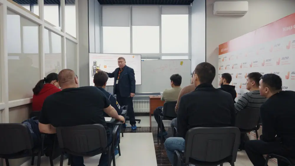 Более 17 тысяч астанчан получили новые навыки благодаря проекту JOLTAP (5)