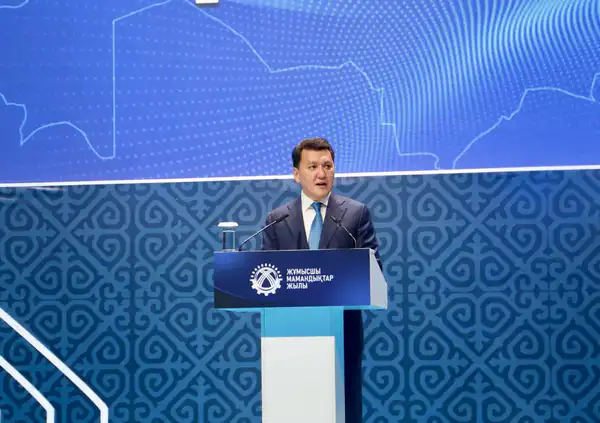 В Астане подведены итоги Года рабочих профессий (8)