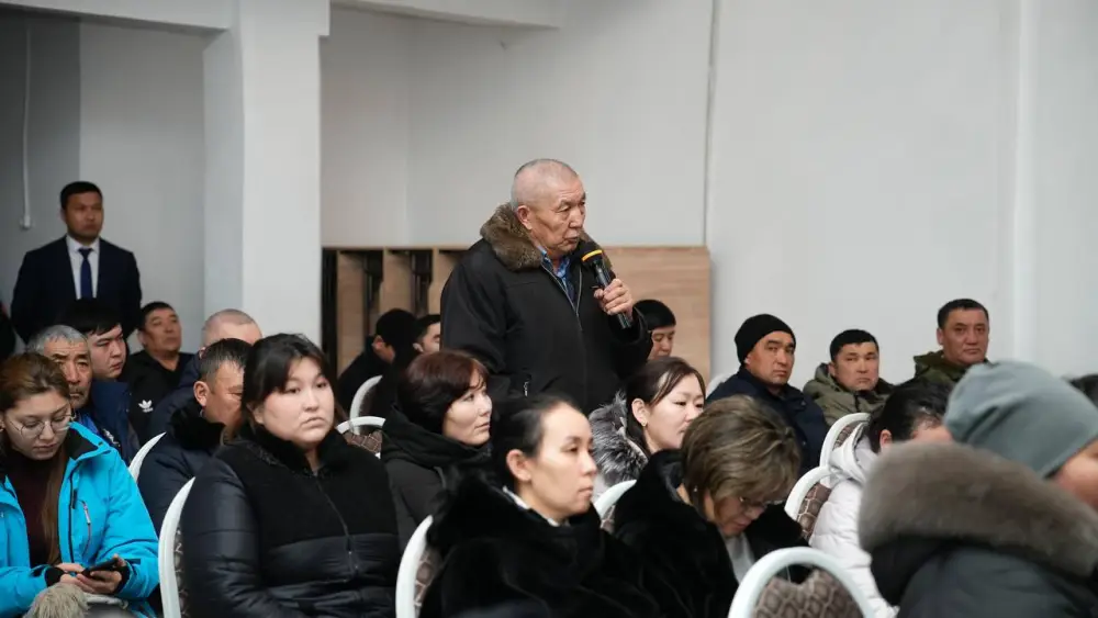 Аким ВКО встретился с жителями Маралды (4)