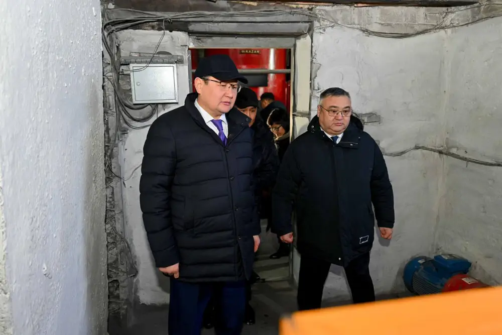 В село Алгабас проведена питьевая вода, в школе установлены новые котлы (9)