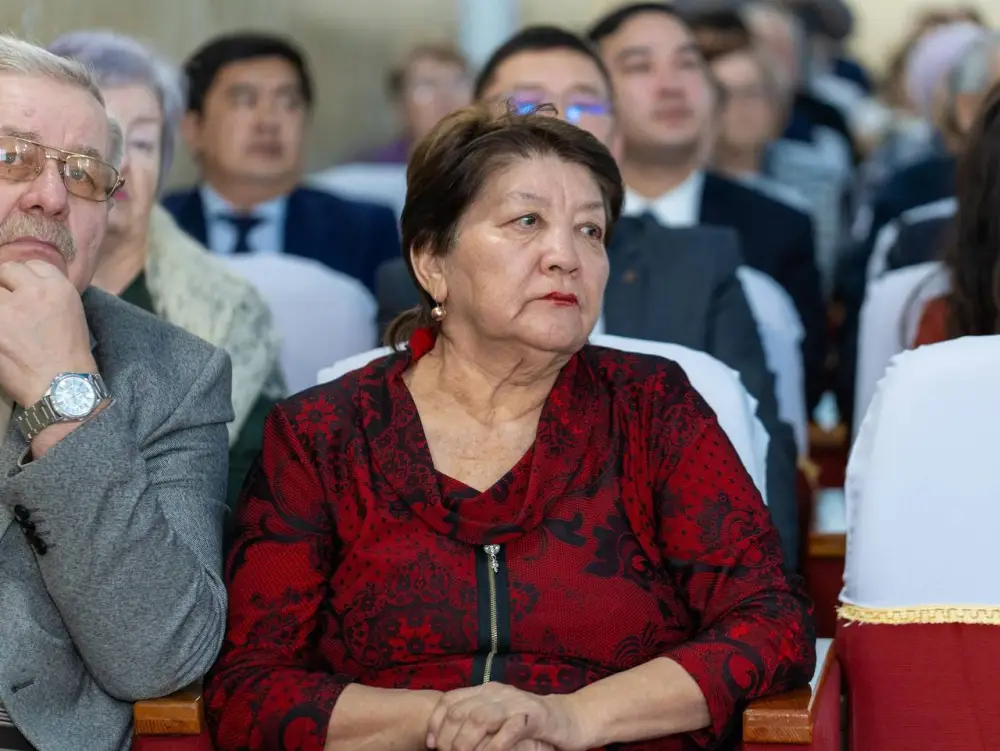 Аким ВКО провел встречу с населением Шемонаихинского района (4)