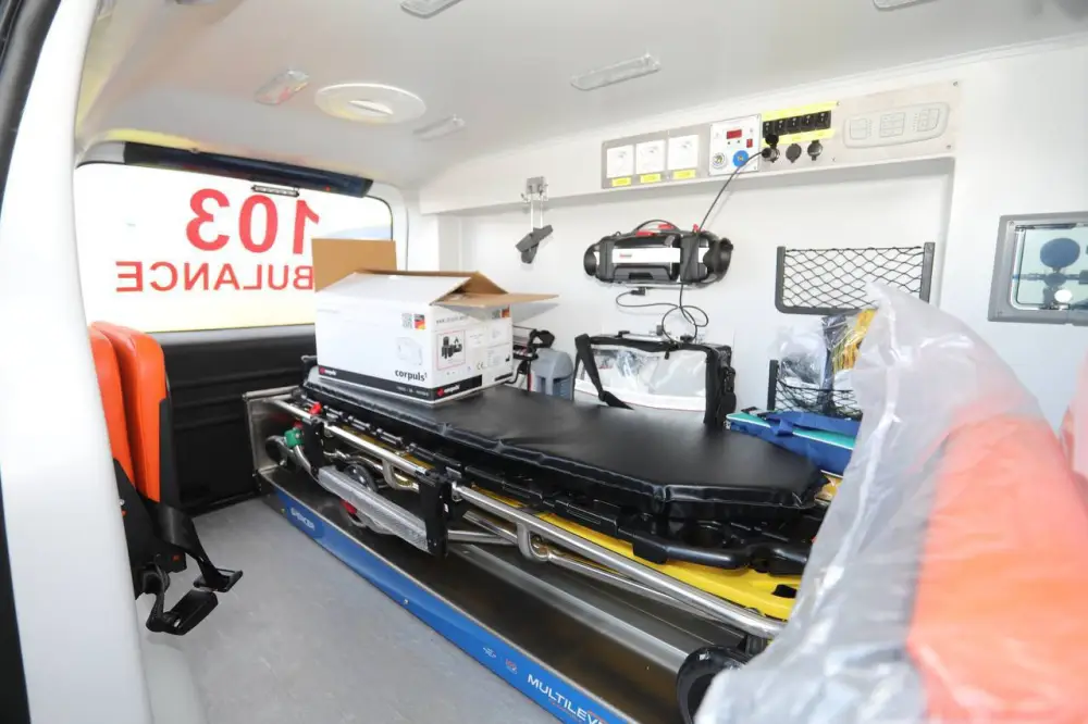 Служба скорой помощи Мангистауской области пополнилась 32 новыми автомобилями (6)