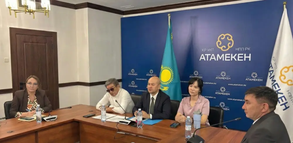 Состоялось рабочее совещание по вопросам развития непрерывного образования в Казахстане (2)