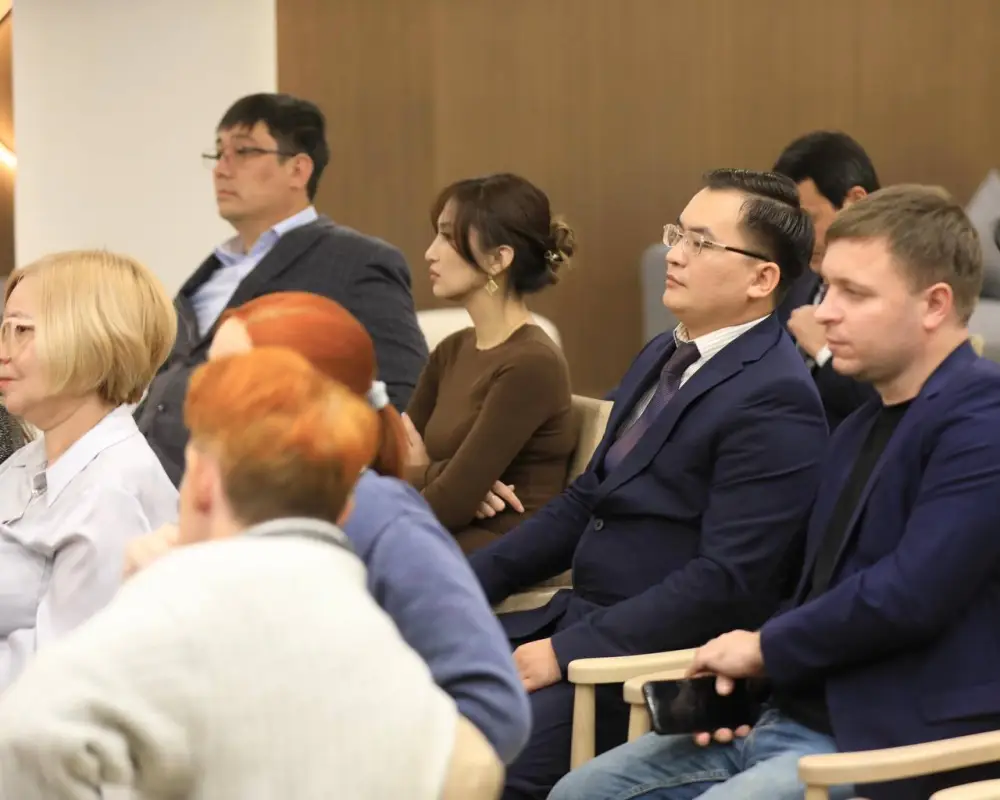 Аким области встретился с представителями региональных средств массовой информации (8)