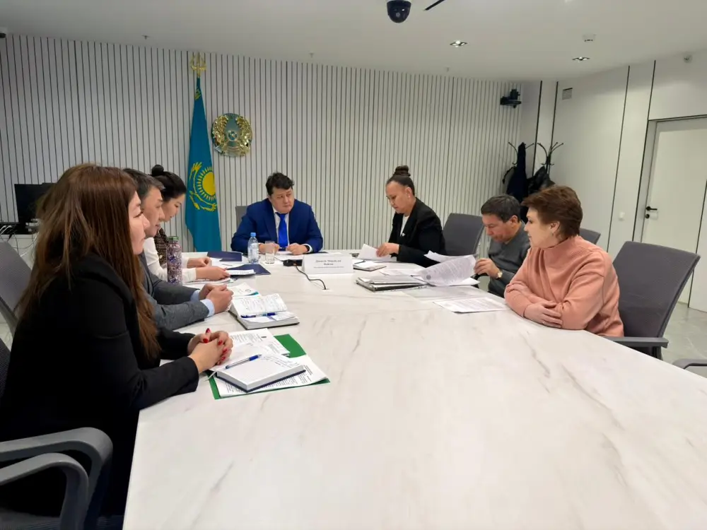 Вице-министр юстиции Даниель Ваисов провёл приём граждан. (3)