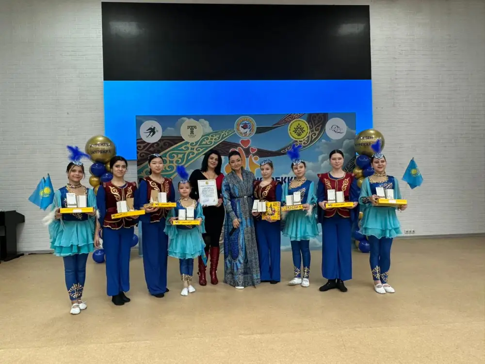 Инклюзивный творческий фестиваль «Жүректен жүрекке» для детей с особыми потребностями (4)