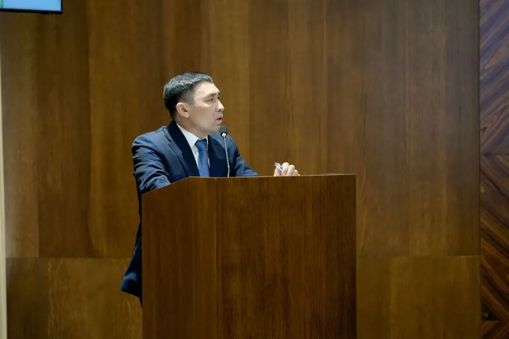 В области Абай обсудили развитие дорожной инфраструктуры (3)