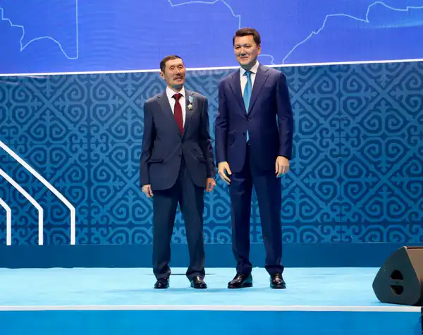 В Астане подведены итоги Года рабочих профессий (9)