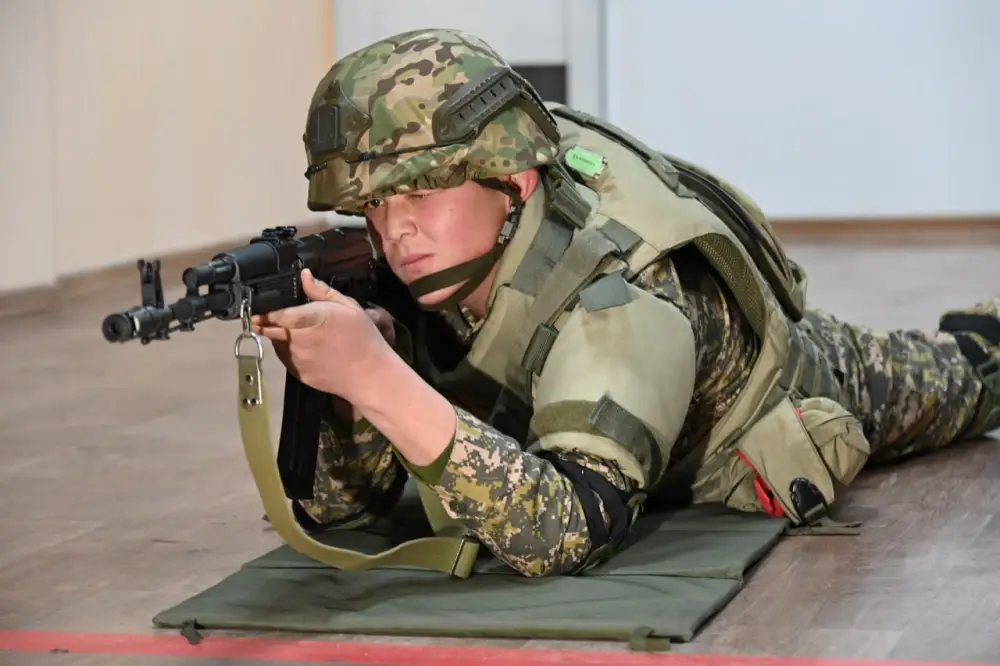 От дронов до кибербезопасности: в армии Казахстана стартовал проект «SARBAZ+» (8)