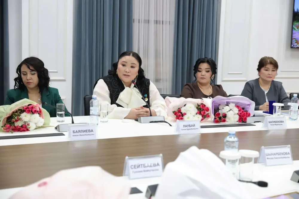 Лучших педагогов наградили в Жамбылской области (3)