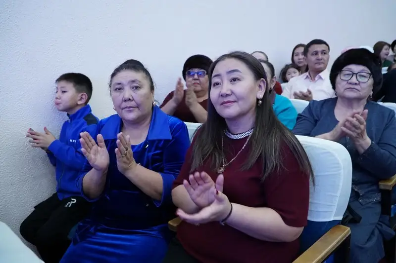 Поэзия, история и преемственность: в Бухар-Жырауском районе прошёл республиканский айтыс (4)