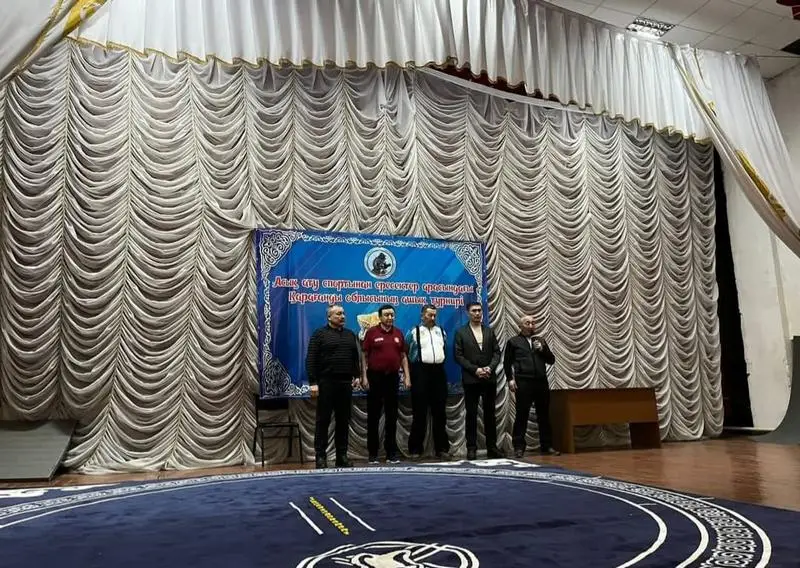 Традиция, азарт и точный расчёт: в Каркаралинском районе состоялся открытый турнир по асық ату (5)