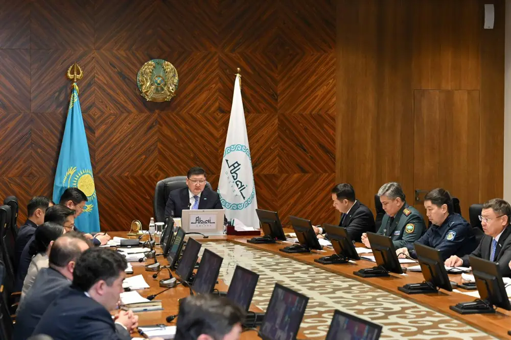 Прошло расширенное аппаратное совещание (6)