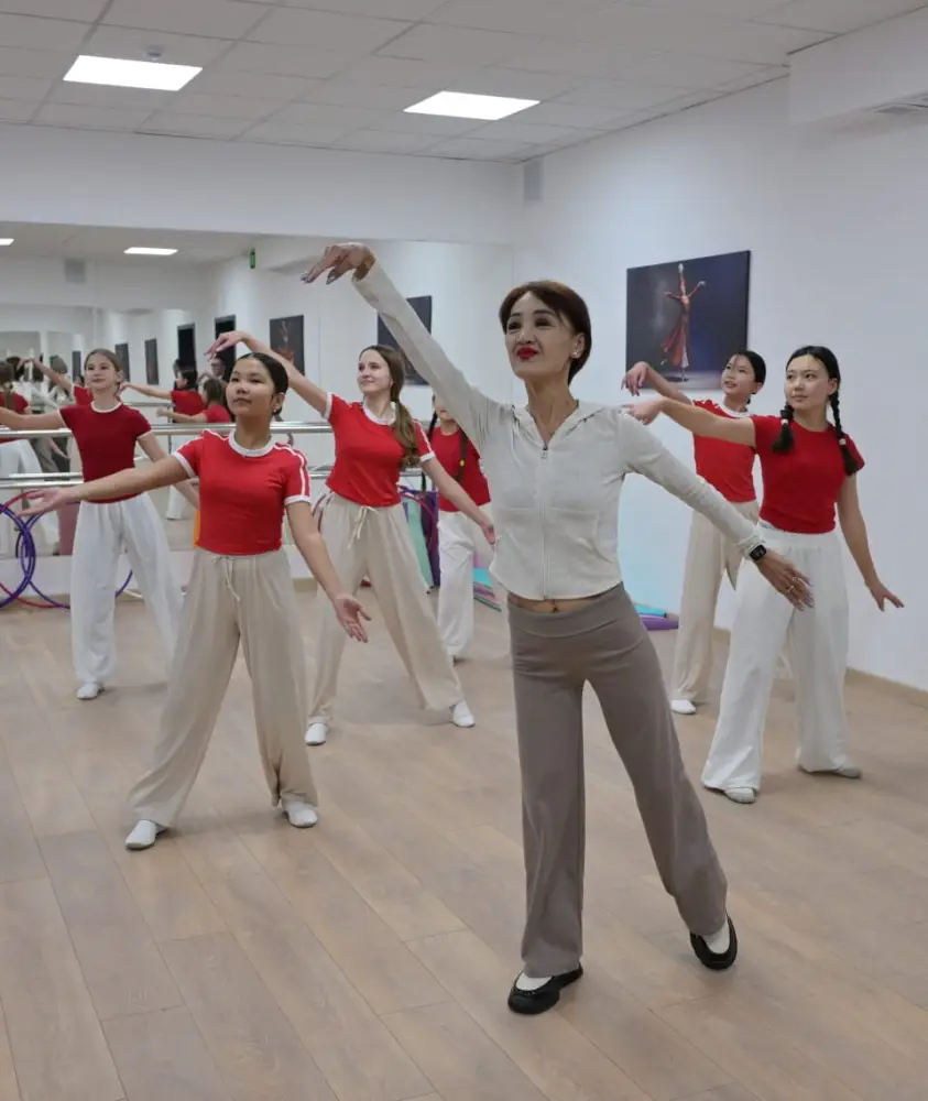 Дом культуры им. Шамши Калдаякова открыли в селе Жетекши (10)