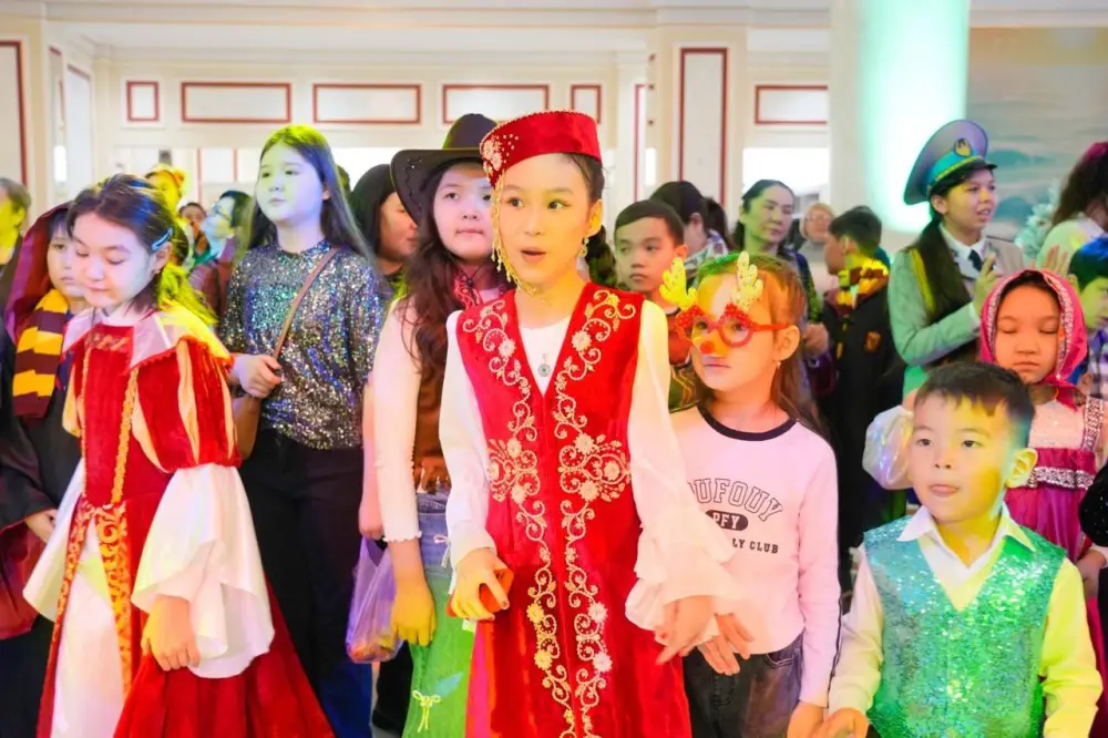 В Астане состоялась новогодняя ёлка от имени акима города (10)