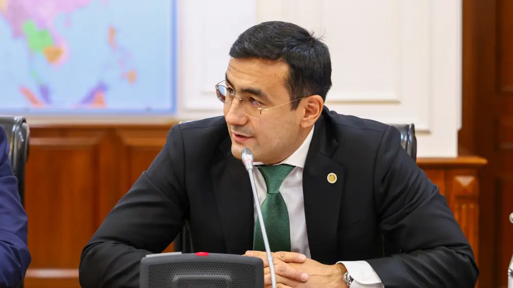 Олжас Бектенов провел совещание по вопросу развития инфраструктуры специальных экономических и индустриальных зон (3)