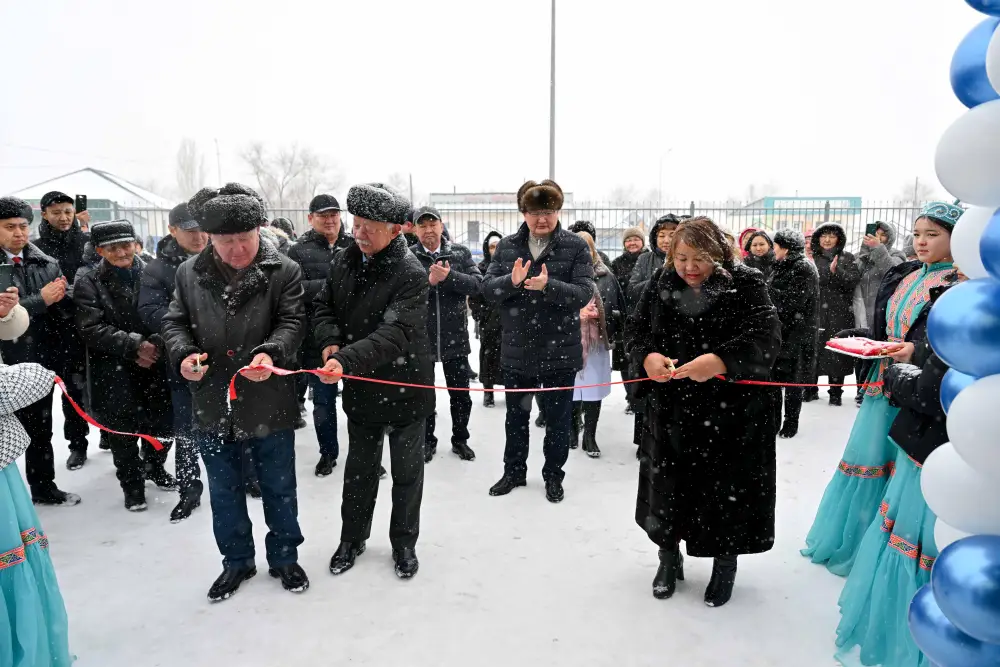 В селе Мақаншы спустя 27 лет завершено строительство здания и открыта врачебная амбулатория (5)